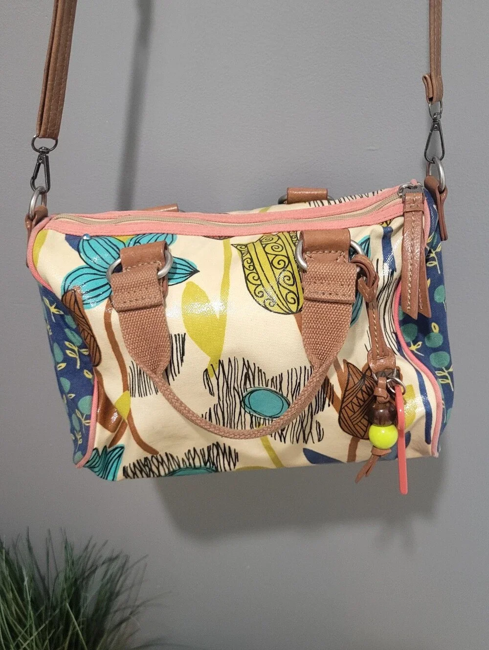Vintage Fossil-Canvas Floral Coated Zip Shoulder/Crossbody Bag